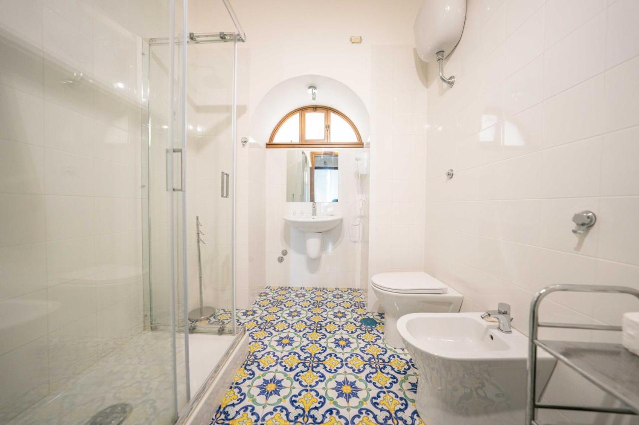 Arcoleo Prestige By Dimorra Bed and Breakfast Napels Buitenkant foto
