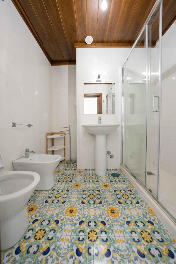 Arcoleo Prestige By Dimorra Bed and Breakfast Napels Buitenkant foto